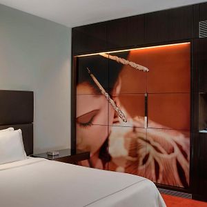 Superior Kamer met een King Size Bed met de Toegang voor Gehandicapten